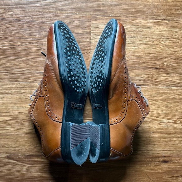 Stacy Adams Size 12W Wingtip Shoes - Picture 3 of 4
